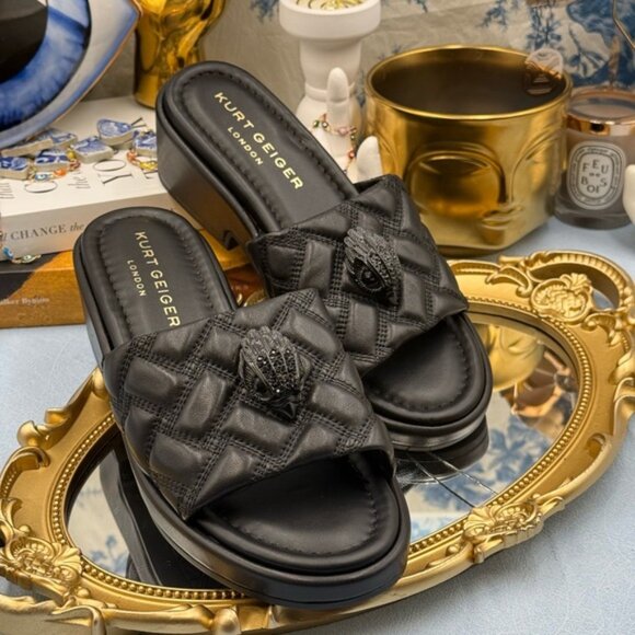 🆕 KURT GEIGER LONDON 🧿 NWOB Kensington Slip On Sandal, Black Sz 37 US 7 - Picture 13 of 13
